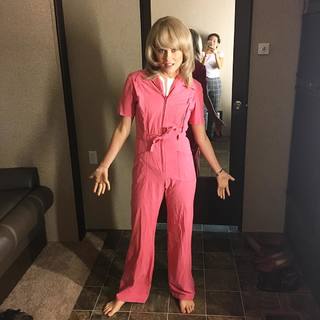 Rachael Taylor feet photo thumbnail