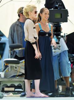 Rachael Taylor feet photo thumbnail