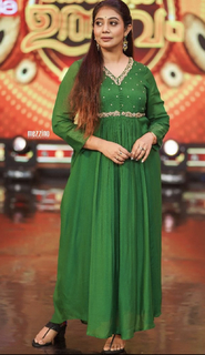 Rachana Narayanankutty feet photo 2
