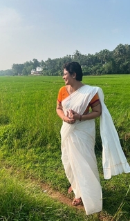 Rachana Narayanankutty feet photo 11