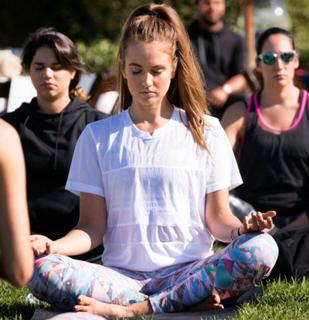 Rachel A. DeMita feet photo thumbnail