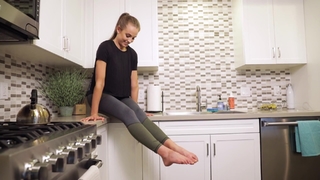 Rachel A. DeMita feet photo thumbnail