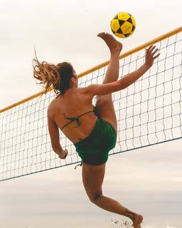Rachel Apollonio feet photo 6