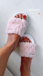 Rachel Apollonio feet photo 3
