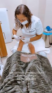 Rachel Apollonio feet photo 9