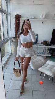 Rachel Apollonio feet photo 17