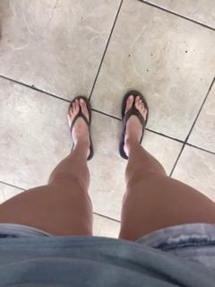 Rachel Ballinger feet photo thumbnail
