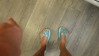 Rachel Ballinger feet photo thumbnail