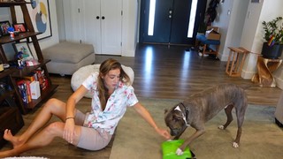 Rachel Ballinger feet photo thumbnail