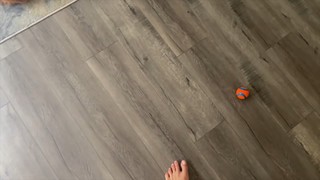 Rachel Ballinger feet photo thumbnail
