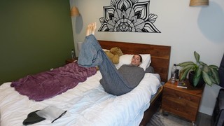 Rachel Ballinger feet photo thumbnail