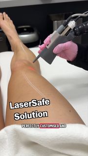 Rachel Ballinger feet photo thumbnail