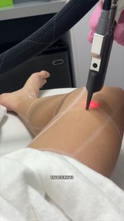 Rachel Ballinger feet photo thumbnail