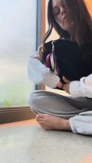 Rachel Bilson feet photo 6