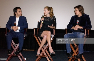 Rachel Blanchard feet photo thumbnail