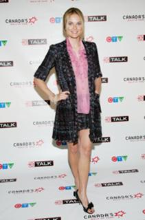 Rachel Blanchard feet photo thumbnail