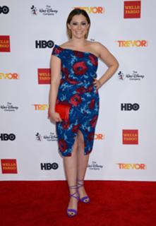 Rachel Bloom feet photo 13