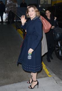 Rachel Bloom feet photo 8