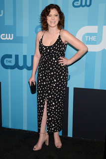 Rachel Bloom feet photo 11
