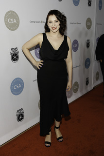 Rachel Bloom feet photo 15