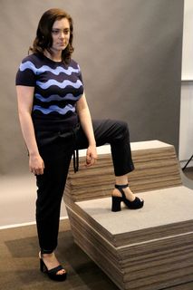 Rachel Bloom feet photo 6