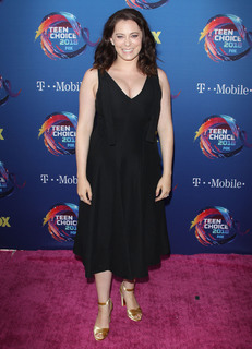 Rachel Bloom feet photo 1