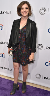 Rachel Bloom feet photo 8