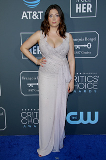 Rachel Bloom feet photo 5