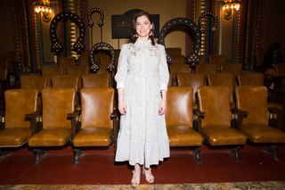Rachel Bloom feet photo 10
