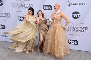Rachel Bloom feet photo 1