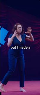 Rachel Bloom feet photo 1