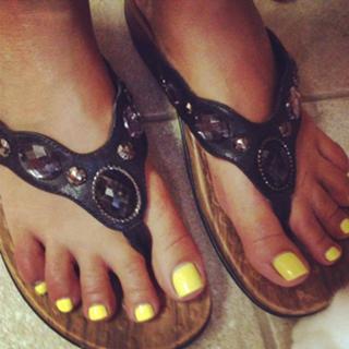 Rachel Boesing feet photo 1