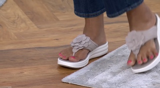 Rachel Boesing feet photo 14