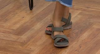 Rachel Boesing feet photo 8