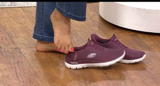 Rachel Boesing feet photo 3