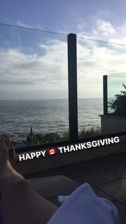 Rachel Bonnetta feet photo thumbnail