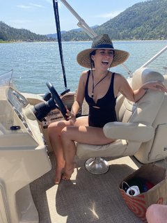Rachel Bonnetta feet photo thumbnail