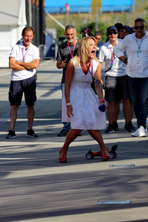 Rachel Brookes feet photo 14