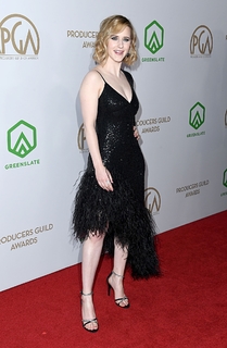 Rachel Brosnahan feet photo thumbnail