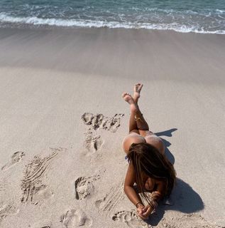 Rachel Bush feet photo 6