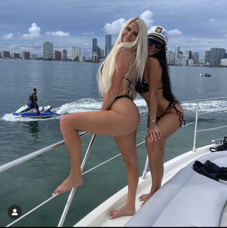 Rachel Bush feet photo 20