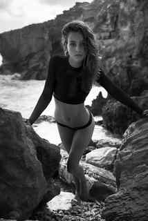 Rachel Cook feet photo thumbnail