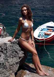 Rachel Cook feet photo thumbnail
