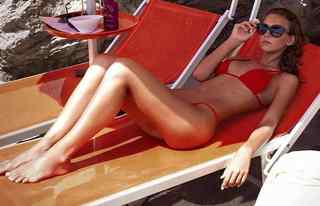 Rachel Cook feet photo thumbnail