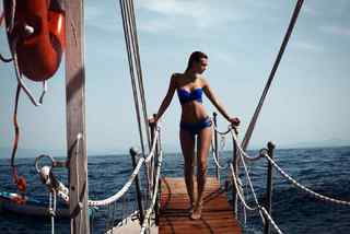 Rachel Cook feet photo thumbnail