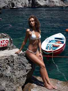Rachel Cook feet photo thumbnail