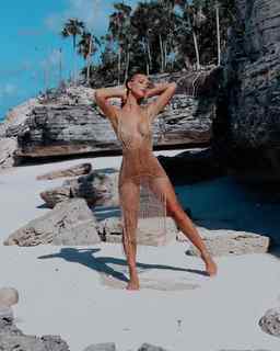 Rachel Cook feet photo thumbnail