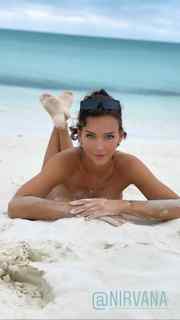 Rachel Cook feet photo thumbnail
