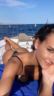 Rachel Cook feet photo thumbnail