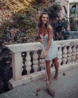 Rachel Cook feet photo thumbnail